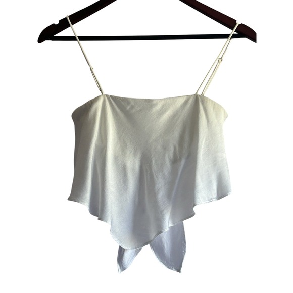 Zara Tops - Zara Women's Top Size XS‎ Color White Sleeveless Preowned Good Condition